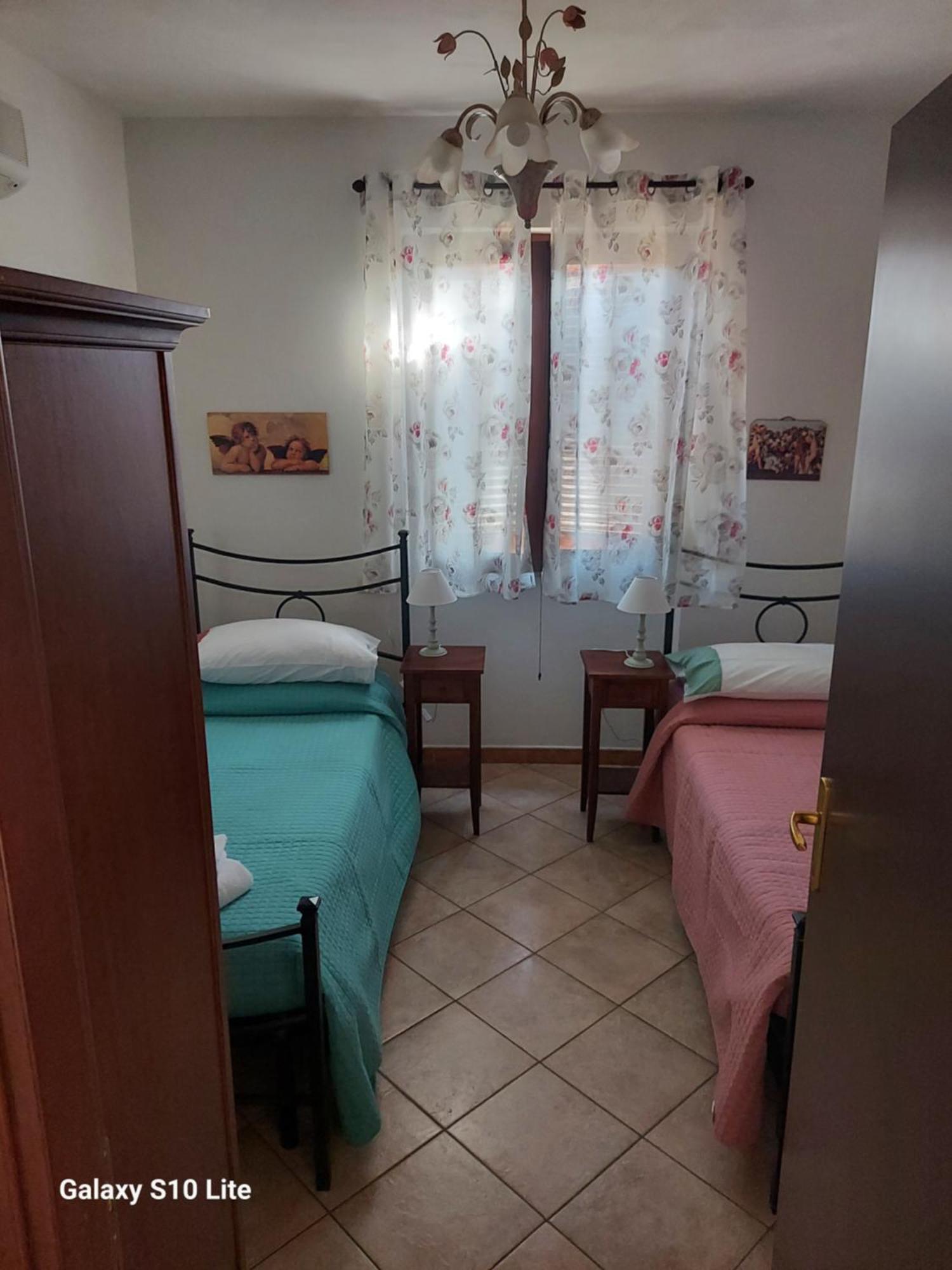 Agriturismo La Verde Rosa Pescia Romana Esterno foto
