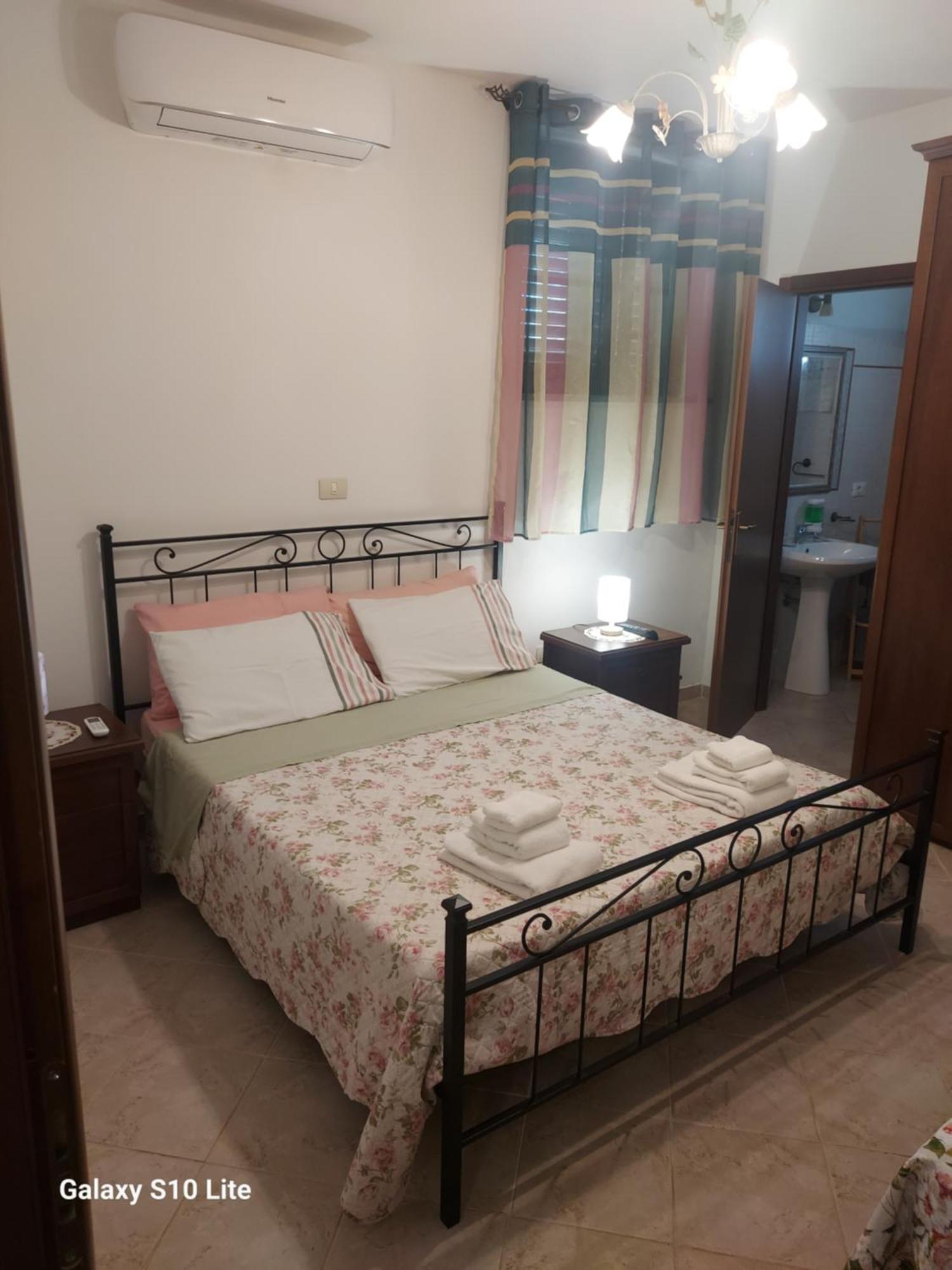 Agriturismo La Verde Rosa Pescia Romana Esterno foto